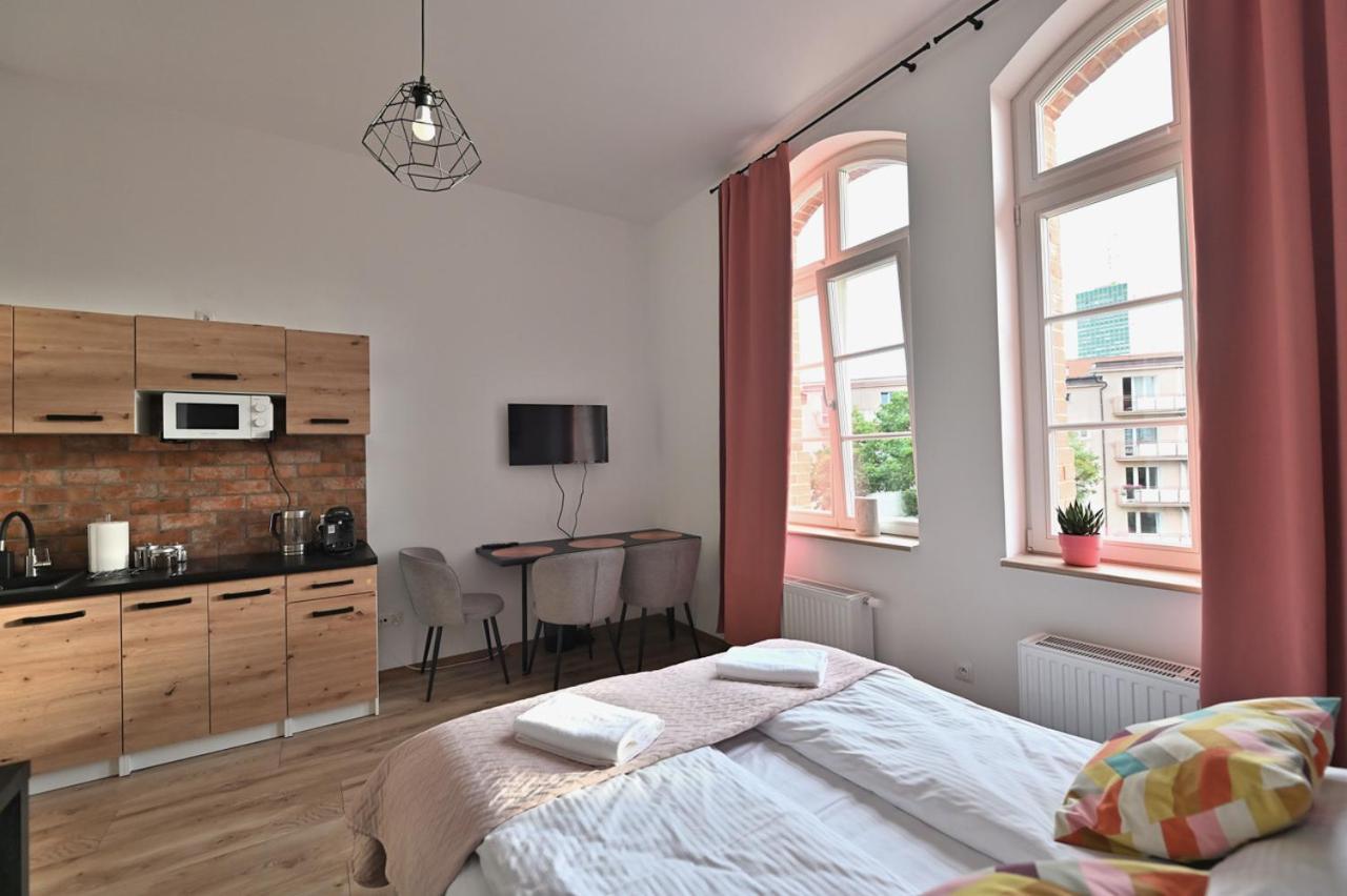 Live & Travel Apartments Waterlane Vintage Gdańsk Exterior foto